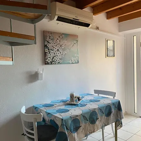 Giannis' House Villa Polichnitos Exterior photo